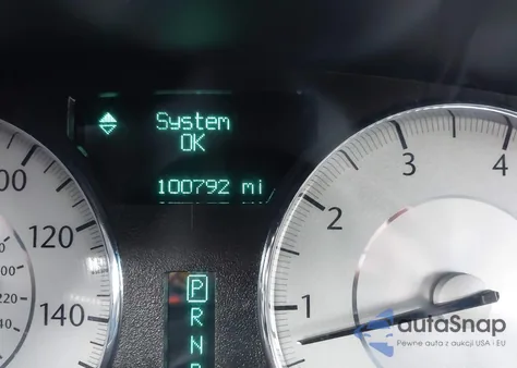 2009 Chrysler 300C Hemi z USA, uszkodzony, nr VIN 2C3LA63T39H525697